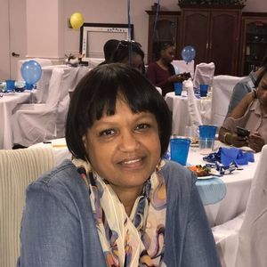 Meet your Posher, Debra